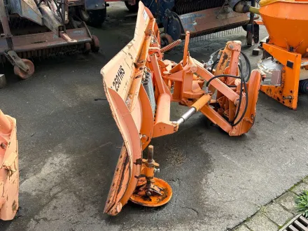 Hydrac L2501 HS Schneeschieber für Mercedes Unimog – RESALE