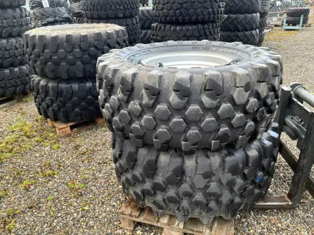 Michelin Bibload hard surface Reifen und Felgen (4x) – RESALE
