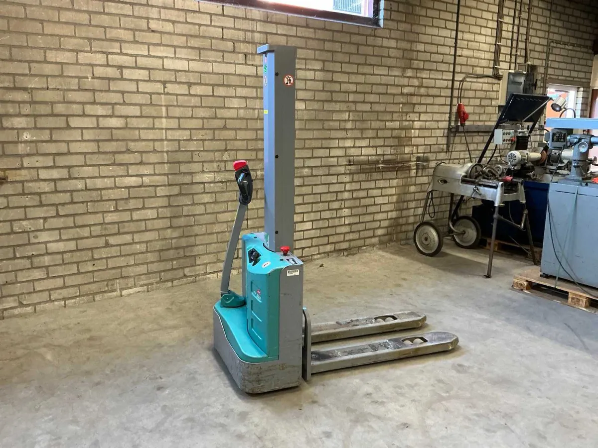 4014 Ameise EPL 110 Elektropalettenwagen