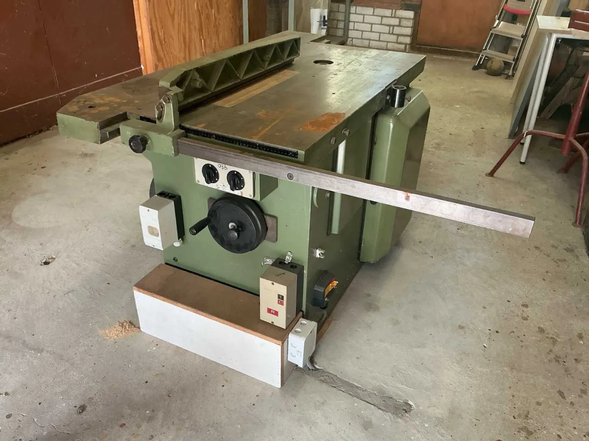 Steton 1 Kreissägemaschine
