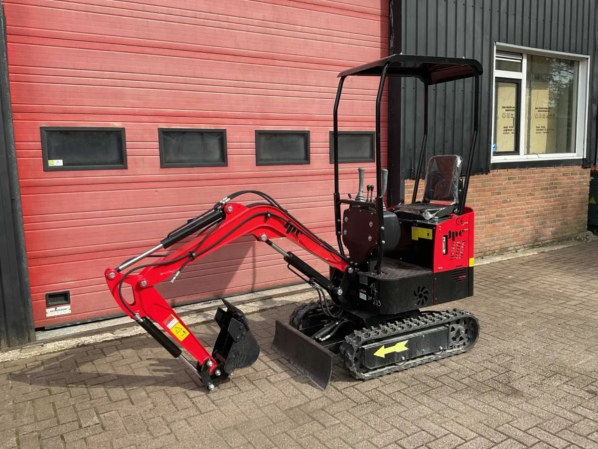 JPC HT12 Roter Mini-Bagger