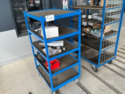 Paket mit Arbeitsscheinwerfer LED, Radkeil, Lenkartenventil, Regalwagen – RESALE