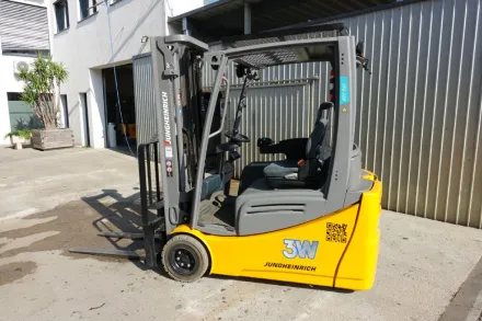 Jungheinrich EFG 220 – RESALE