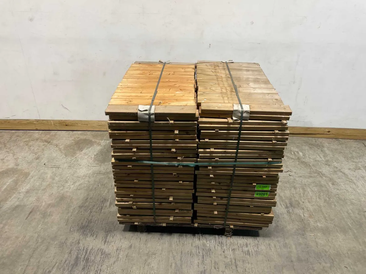 Weichholzbalken gehobelt 30x100x540 mm – KDI brauner S4S R3 (616x)