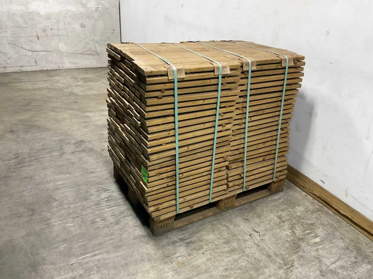Weichholzbalken gehobelt 30x100x600 mm – KDI brauner S4S R3 (384x)