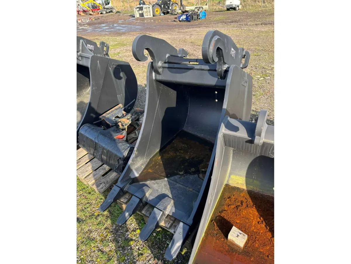 GMS - 2022 - LDKD-KAT3-800-CW40 - 800mm Erdbewegungschaufel - CW40 Kupplung