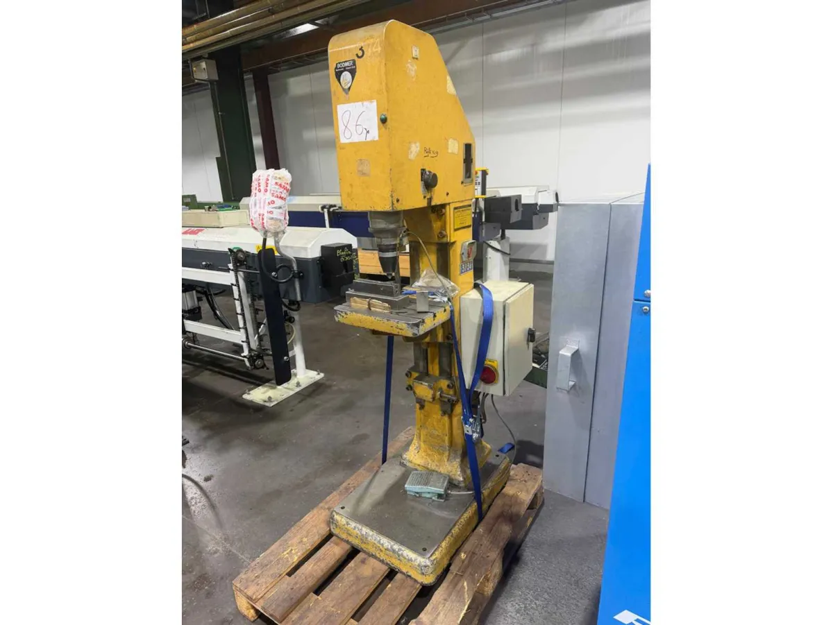 Bodmer – Nietmaschine