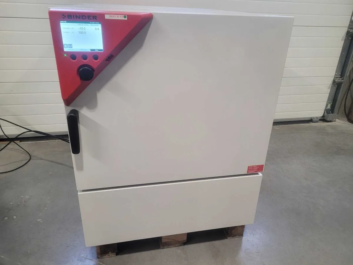 BINDER - 2022 - KB-115 - Kühllabor-Inkubator