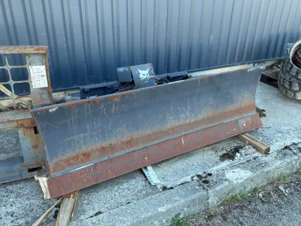 BOBCAT - 80 DOZER - Hydraulisches Bulldozerblatt – RESALE