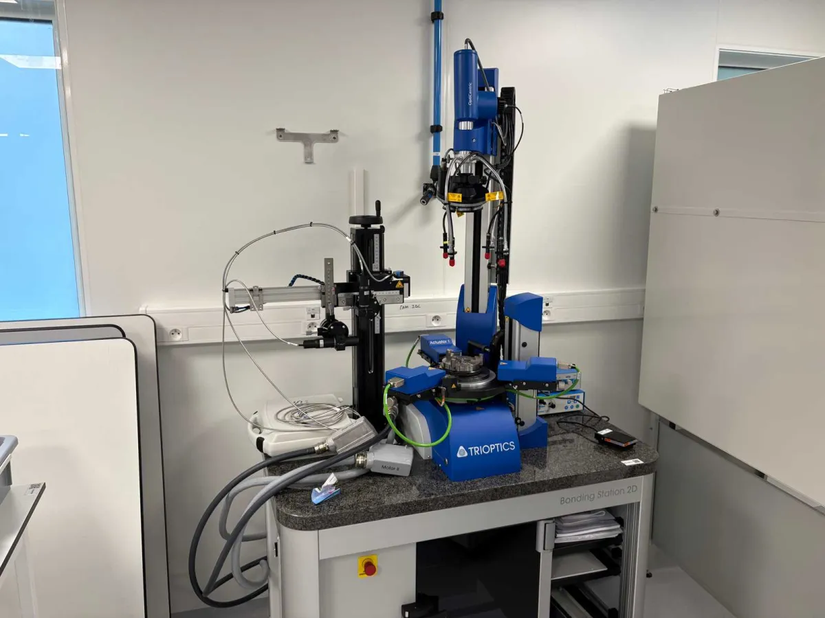2023 Trioptics OptiCentric Bonding Station 2D (S/N 04-127-0026)