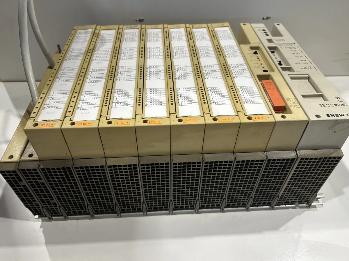 Siemens S5 Steuerung 6ES5-951-7LB21 + 6ES5 942-7US11