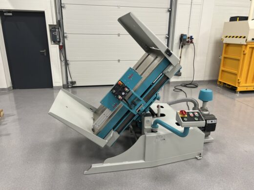 Manfred Rachner R 800 PA/R+S pile turner Stapelheber