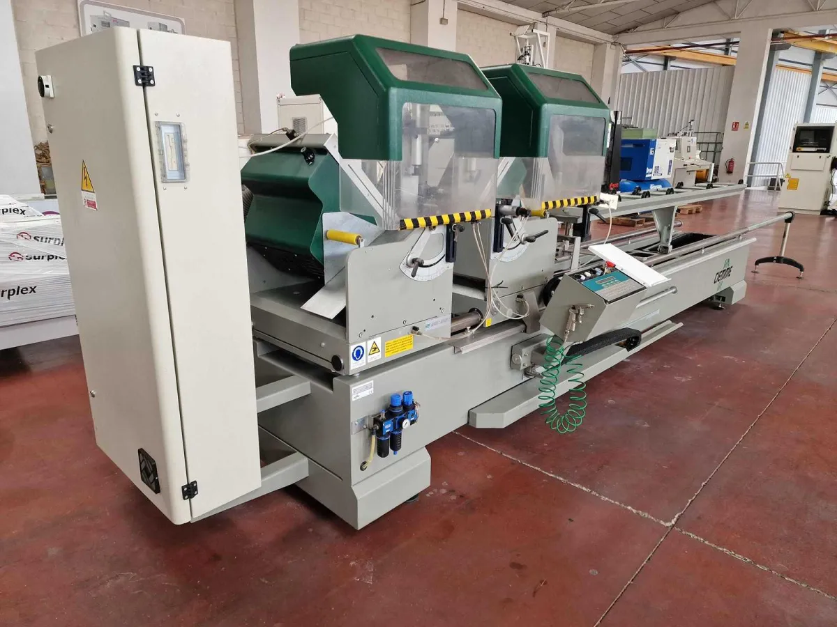 2002 CIEMME BASIC MAGIC 450 TU/4 1270 Automatische Doppelscheibenschneidemaschine für Aluminium
