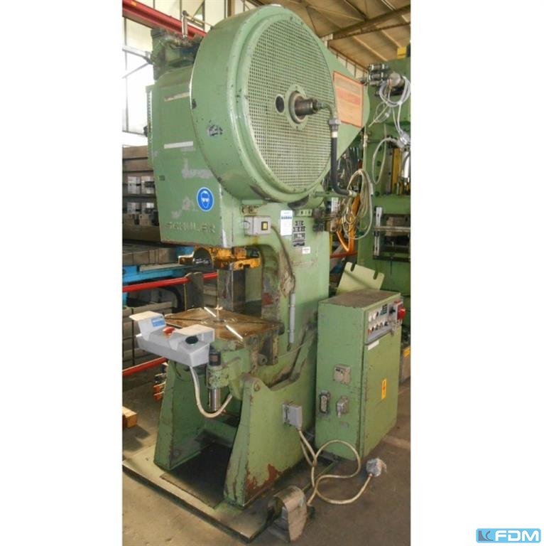 SCHULER PN 25/200 Exzenterpresse - Einständer