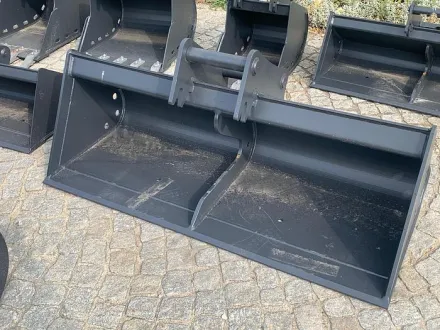 Big Böschungslöffel hyd. 14... Böschungslöffel 140 cm mit Martin M10 Aufnahme – RESALE