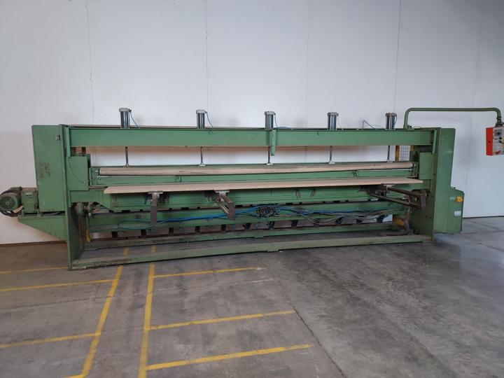BRANDT PF 10/42 Postforminganlage