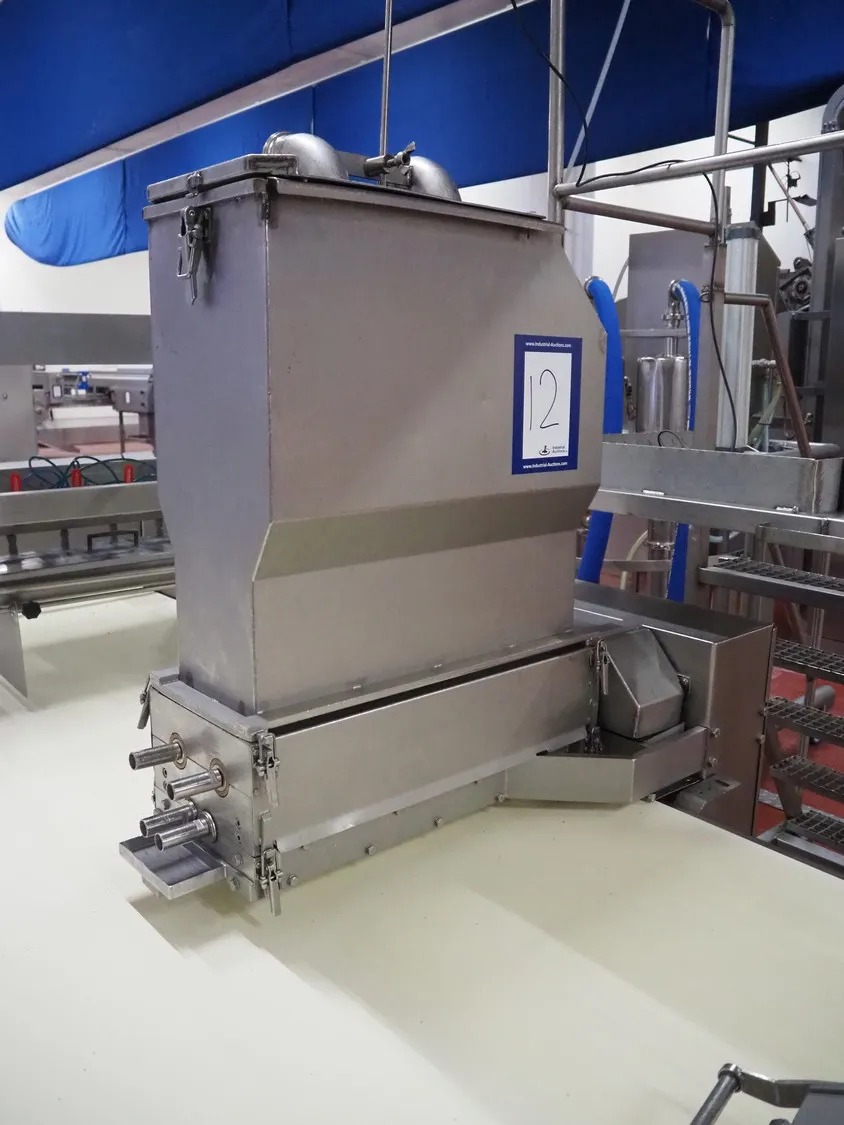Kortlever lane depositor for cheese, working wid