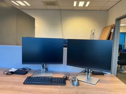 HP-Monitor (2x) – RESALE