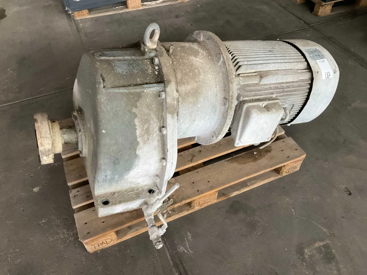 Eberhard Bauer G111-10-N DN9B4-722 Elektromotorpumpen-Einheit