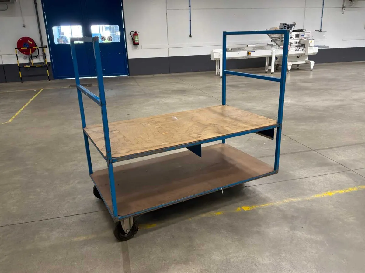 Metalltransportwagen (10x)
