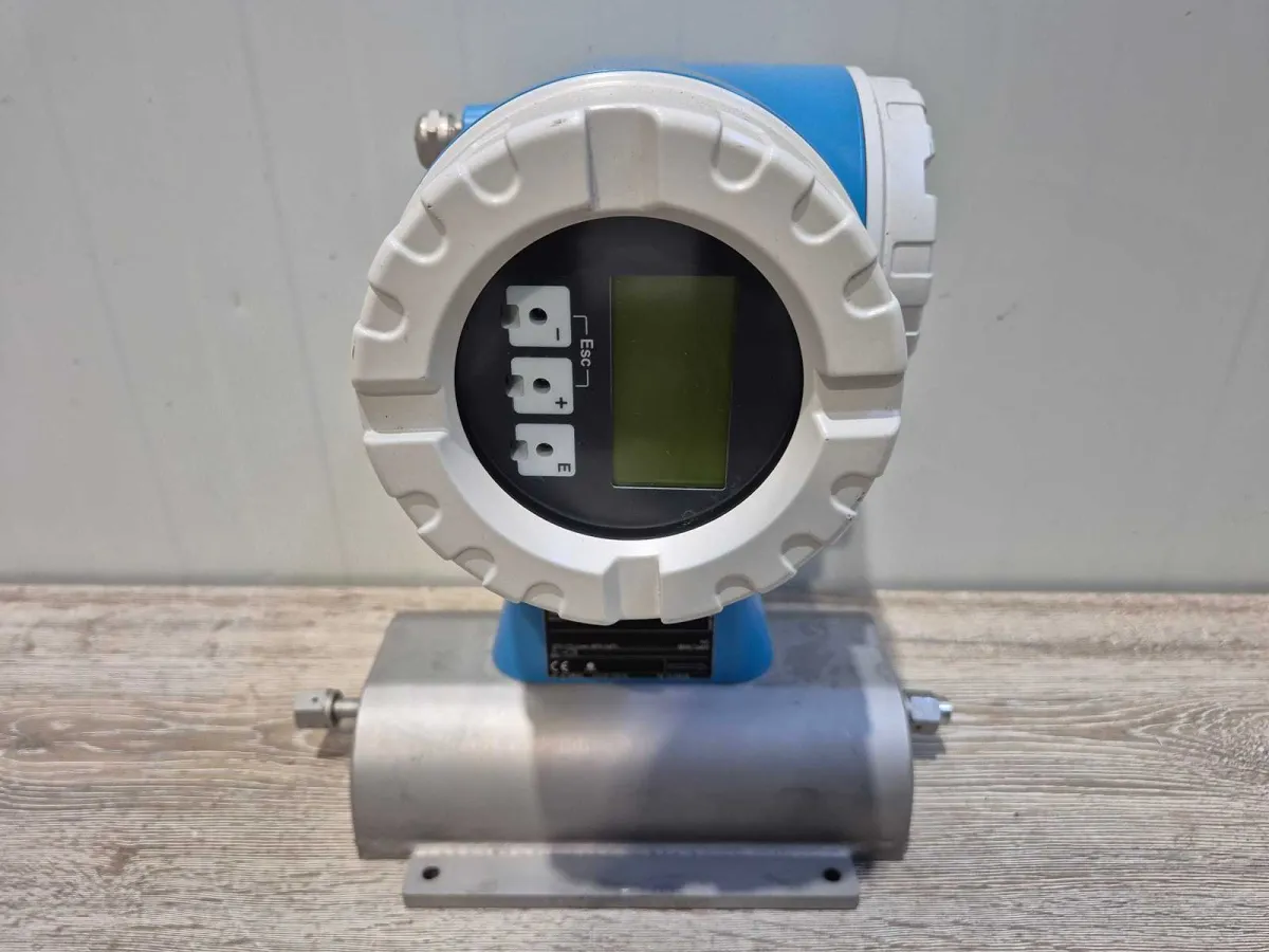 Endress+Hauser – Promass 83 und Promass A Coriolis-Massenmessgerät
