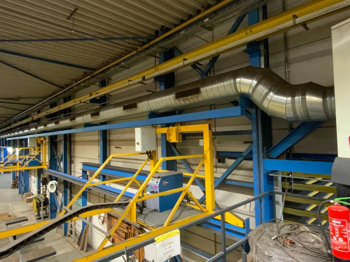 Schweißmaschinen auf Schienen-Oberleitungssystem