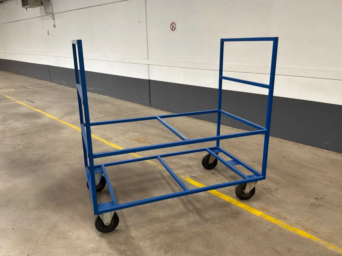 Metalltransportwagen (4x)
