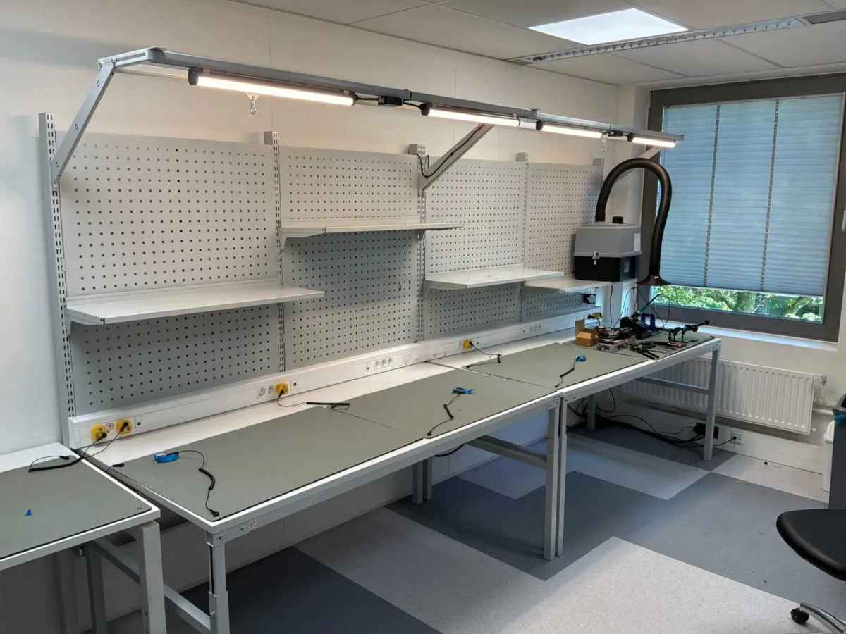 Treston ESD Arbeitstisch (2x)