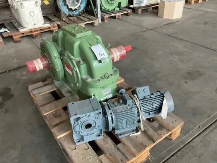 Flender SEN250 Getriebe/Getriebeeinheit – RESALE