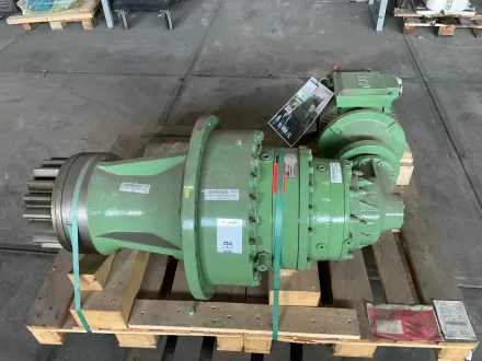 Bonfiglioli 715T4A Getriebe/Getriebe mit Elektromotor – RESALE