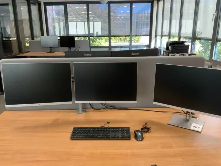 HP E243i Monitor (3x) – RESALE