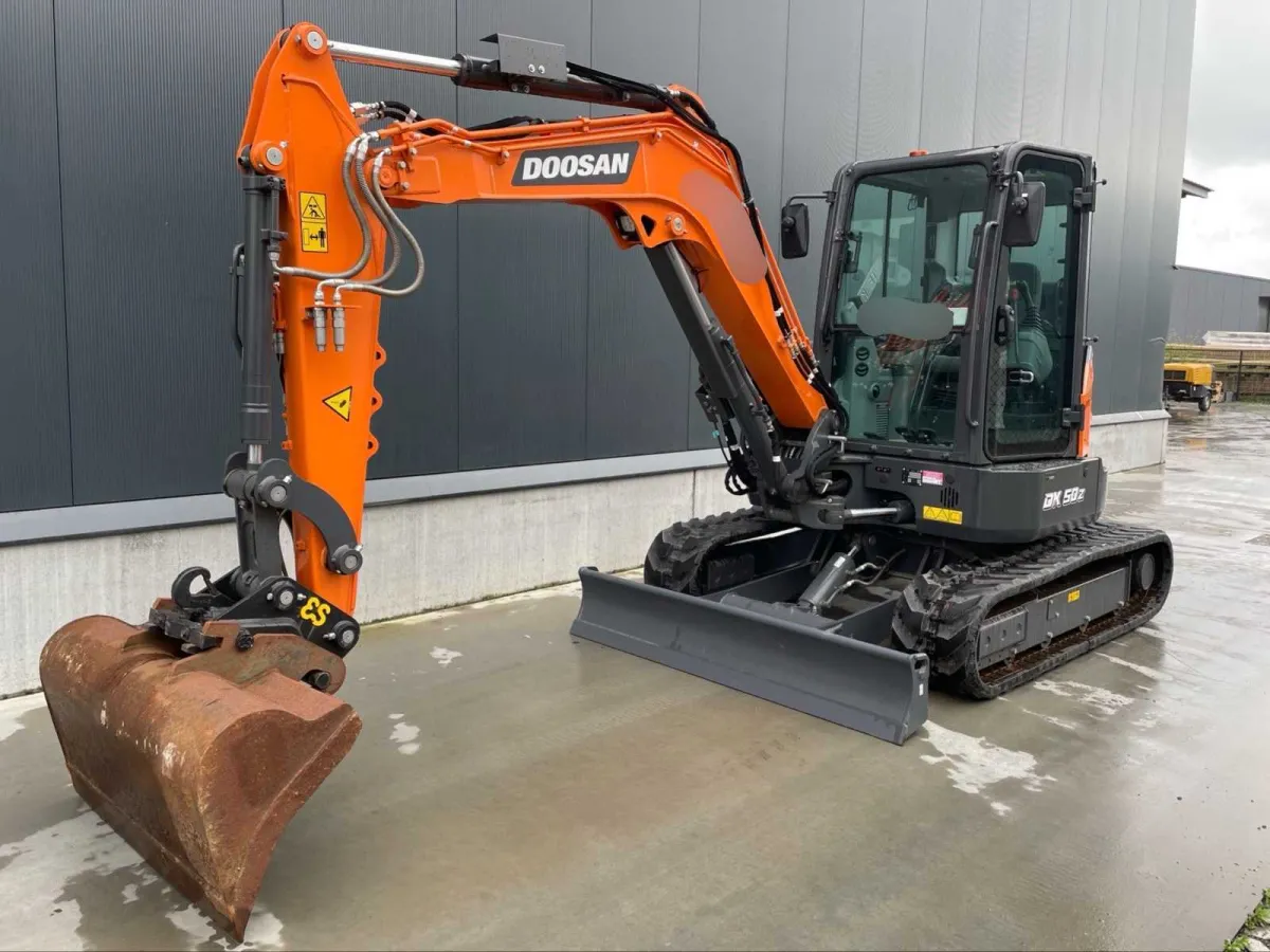 2022 Doosan DX50Z-7 – Krabbenbagger