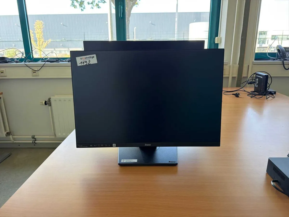 Iiyama ProLite PL2495W Monitor