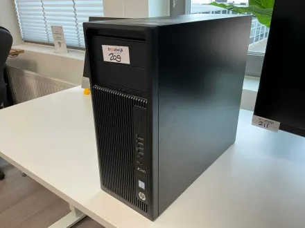 Desktop - HP - Z240 Tower Workstation – RESALE