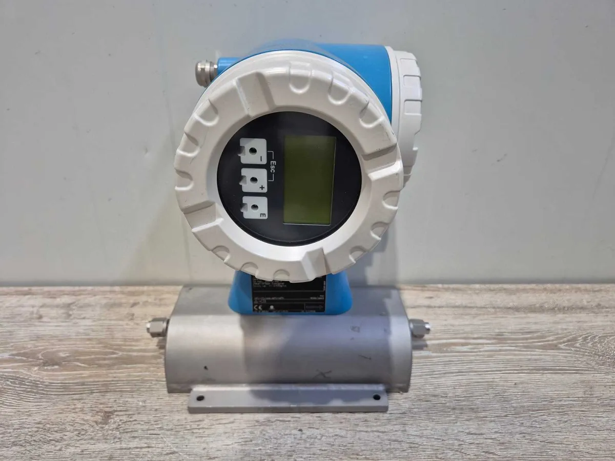 Endress+Hauser – Promass 83 und Promass A Coriolis-Massenmessgerät