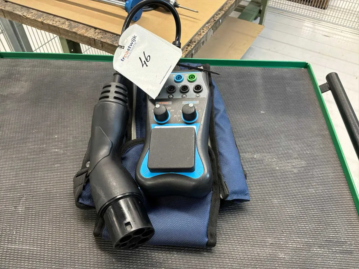 Metrel A1532 EVSE Ladestation-Testadapter