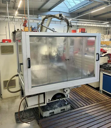 Maho MH 800 Universal CNC Werkzeugfräs- und Bohrmaschine – RESALE