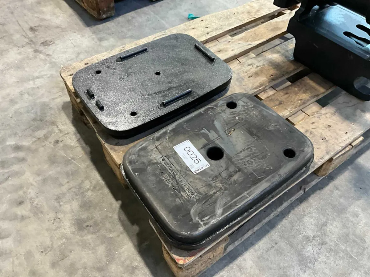 3CX / 4CX Gummi Abstützplatten für JCB Baggerlader (2x)