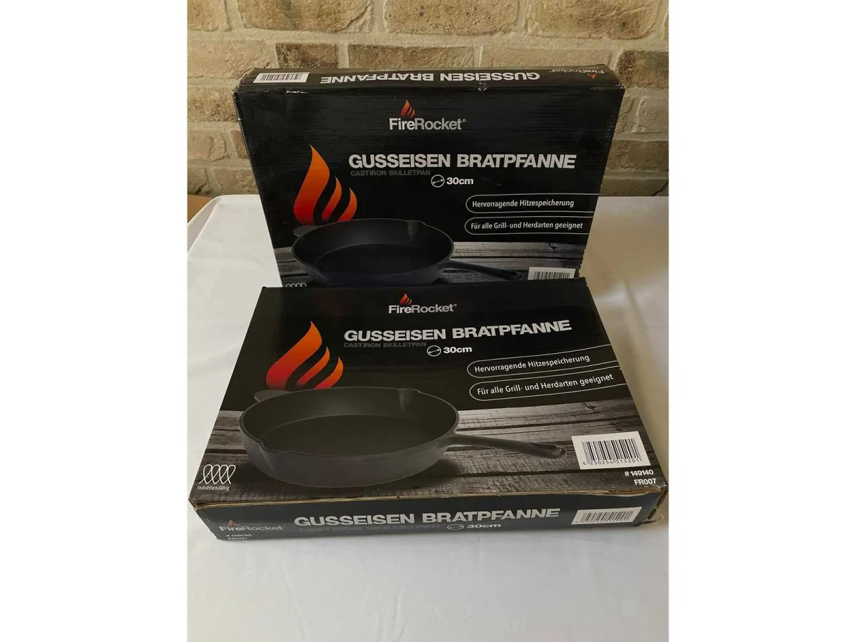 FireRocket - Cast Iron Frying Pan (2x)