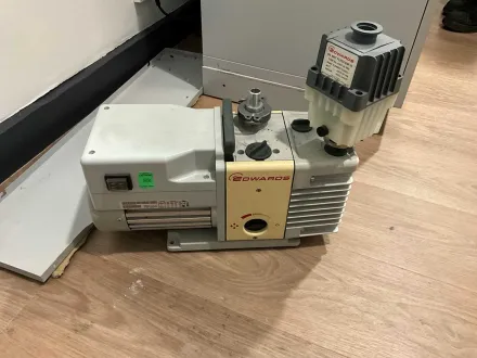 EDWARDS - RV3 - Vakuumpumpe – RESALE