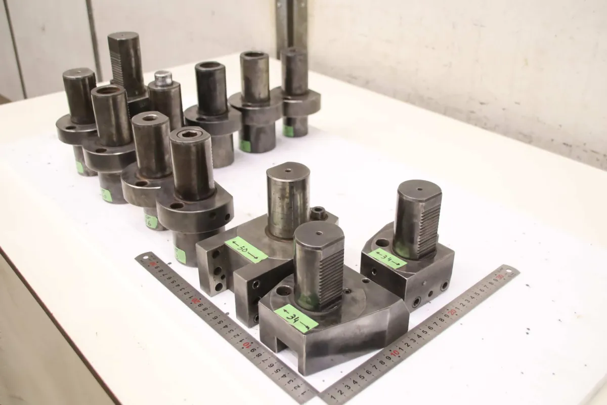 PCM / unbekannt VDI 50 Werkzeughalter CNC 12 Stück