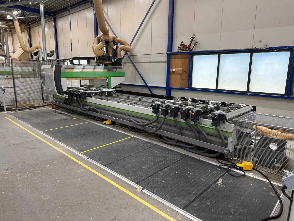 Biesse Rover - 2007 - C6.65 CONF.3 - Vertikale CNC-Bearbeitungszentren