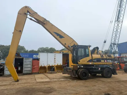 Caterpillar M325C Radbagger – RESALE