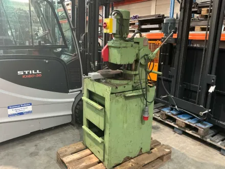 CNC-Drehmaschine – RESALE