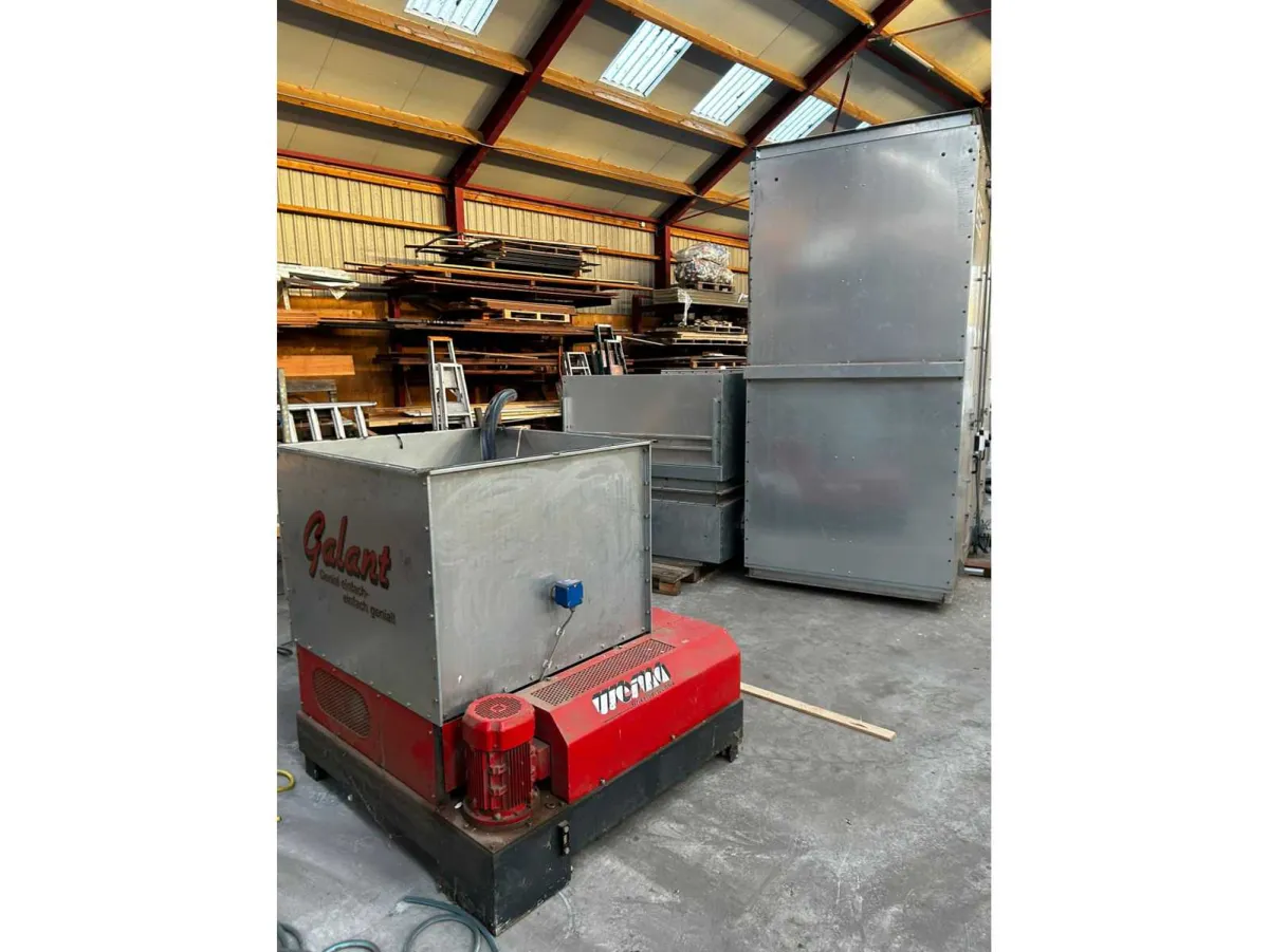 Weima TH 200 S & Holtrop & Jansma MSO 450 - 2005 - Brikettmaschine