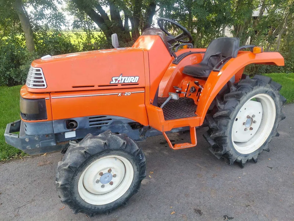 Kubota X20 – Mini-Traktor