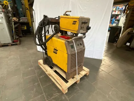 ESAB - 1997 - LAW 410W + MEH 44B - MIG-Schweißmaschine – RESALE