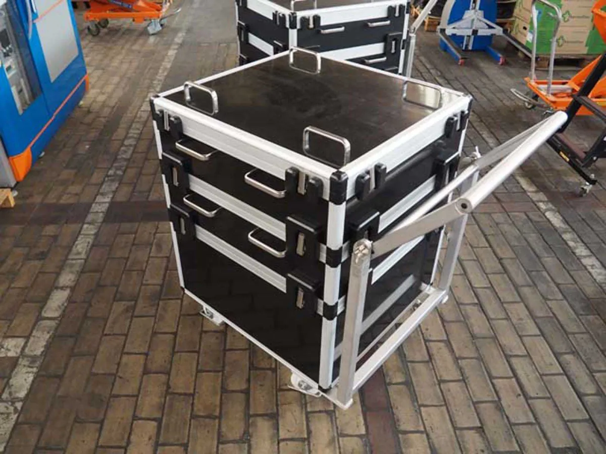 Mobile Kunststoff-Aufbewahrungsbox