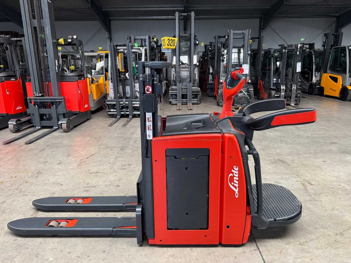 2022 Linde L14AP 1.400kg LI-ION Lithium + Ladegerät Waage Hubwagen Hochhubwagen Ameise