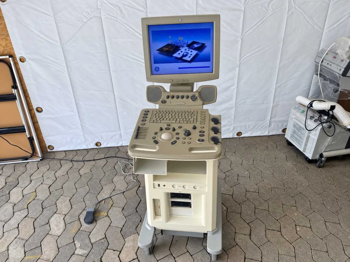 GE Logiq - A5 Pro - 2009 - Ultraschallgerät